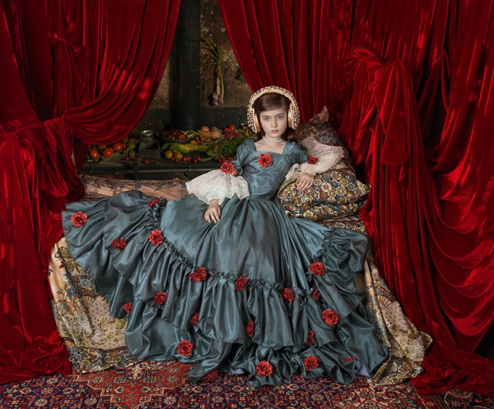 Adriana Doque - Maria 25, from the series "Icons II", 178 x 178 cm, 2014 - © copyright Adriana Doque