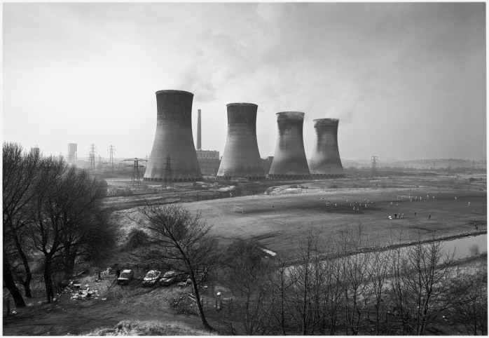 John Davies, Agecroft Power Station, Salford, 1983 - © John Davies