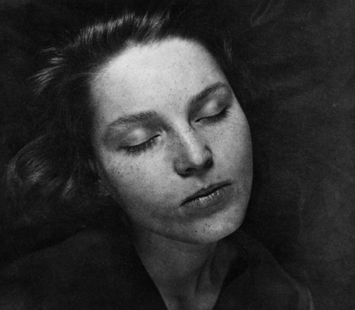 Ellen Auerbach - Klärchen , 1931 - © Image copyright of the respective owners, assignees or others