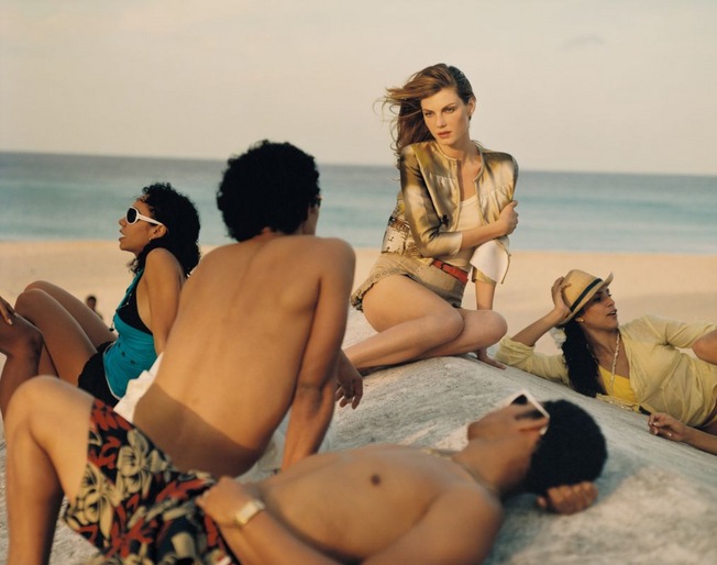 Tom Craig, Viva Cuba Magazine: Vogue UK June 2010. Model: Angela Lindvall - © Tom Craig